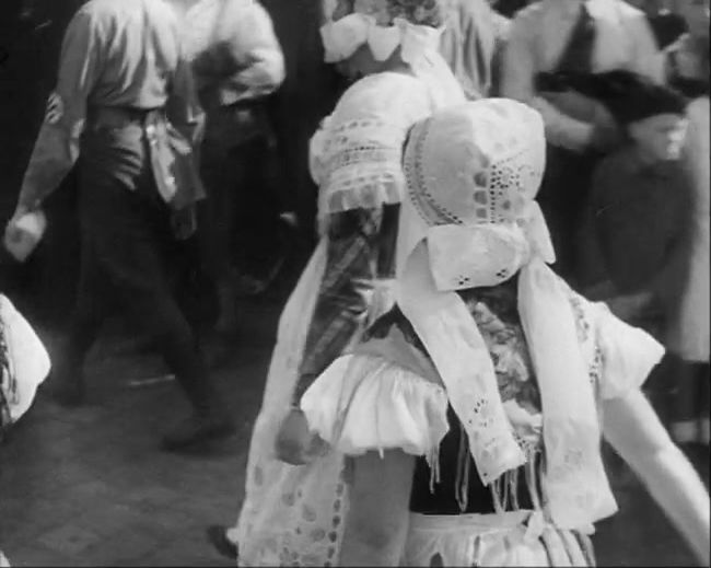 National Socialist propaganda film shot and edited by Leni Riefenstahl in 1935, 35mm b&w silent and sound film