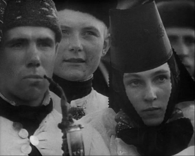 National Socialist propaganda film shot and edited by Leni Riefenstahl in 1935, 35mm b&w silent and sound film