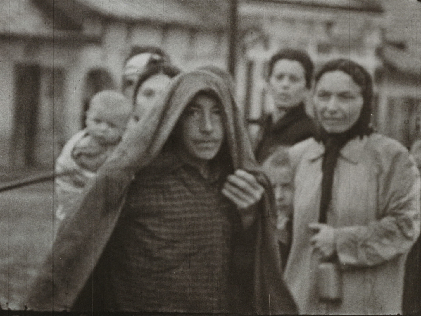 Image 37 screenshot from the so called WFD material showing the deportation of Polish Jews between 1942 and 1944. Cinematographer and institution are unknown