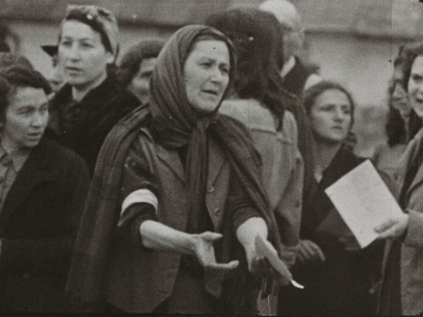 Image 40 screenshot from the so called WFD material showing the deportation of Polish Jews between 1942 and 1944. Cinematographer and institution are unknown