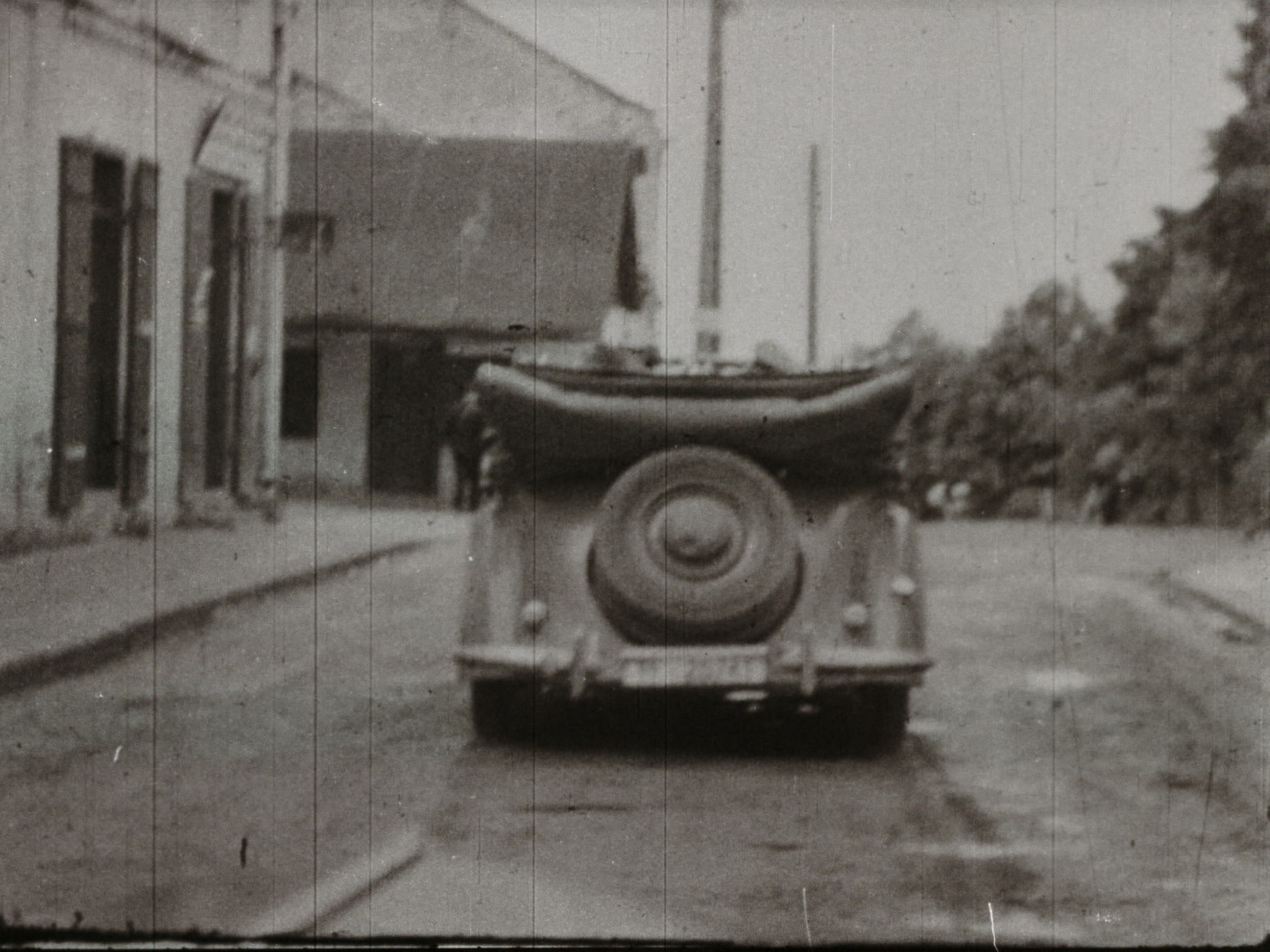 Image 51 screenshot from the so called WFD material showing the deportation of Polish Jews between 1942 and 1944. Cinematographer and institution are unknown