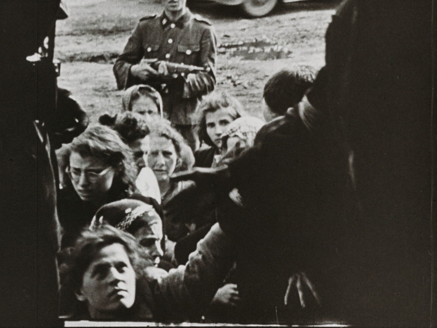 Image 69 screenshot from the so called WFD material showing the deportation of Polish Jews between 1942 and 1944. Cinematographer and institution are unknown