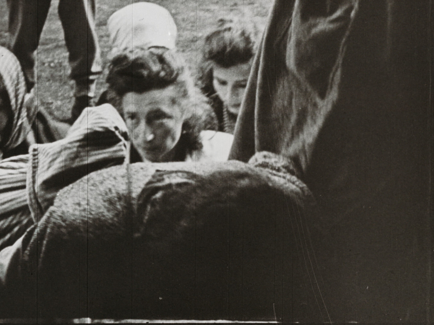 Image 71 screenshot from the so called WFD material showing the deportation of Polish Jews between 1942 and 1944. Cinematographer and institution are unknown