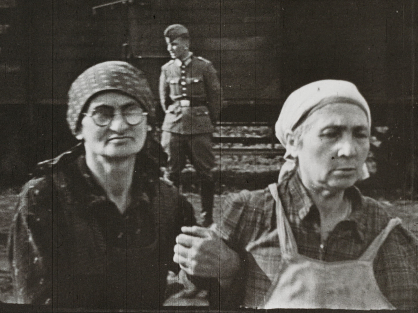 Image 81 screenshot from the so called WFD material showing the deportation of Polish Jews between 1942 and 1944. Cinematographer and institution are unknown